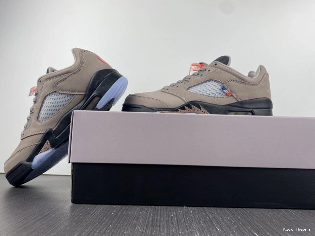 Kick Theory PSG Air DX6325-204 x Low 5 Jordan 0712